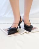 پاشنه نسترن